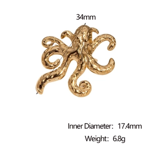 Octopus-shaped 18k gold plated stainless steel ring with 34mm diagonal and 17.4mm diameter