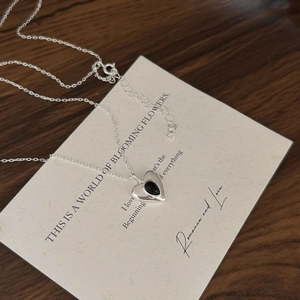 S925 sterling silver heart pendant necklace with black onyx on artistic textured card