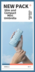 Detailed view of the ultra-slim 6-fold flat mini umbrella in light blue