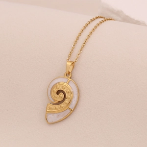 Golden sea shell pendant necklace with marble texture inlay on minimalist chain