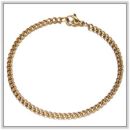 Detail view of a golden 18K gold-plated stainless steel Cuban link anklet with lobster clasp