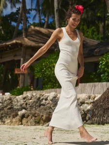 Sleeveless V-neck white ribbed knit maxi dress in a slim fit for summer beach vacations