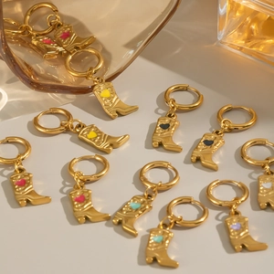 Set of 5 pairs of 18K gold-plated stainless steel boot earrings with colorful heart motifs
