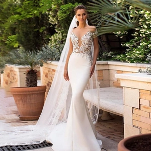 Mermaid Wedding Dress Lace Appliques Deep V Neck Off Shoulder Backless Long Train Elegant White Bridal Gown