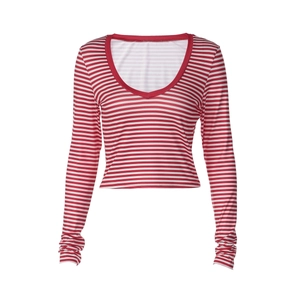 Detaillierte Flachbildansicht des langärmeligen rot-weiß gestreiften Crop-Tops mit U-Ausschnitt