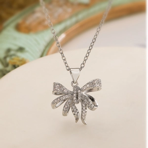 Bow Pendant Necklace Exquisite Copper Zircon Gold Plated Elegant Commuter Jewelry Accessory For Women Gift