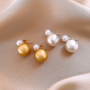 French Retro Double Sided Stud Earrings With 925 Sterling Silver Earring Post Copper Brushed Ball Imitation Artificial Pearl Elegant