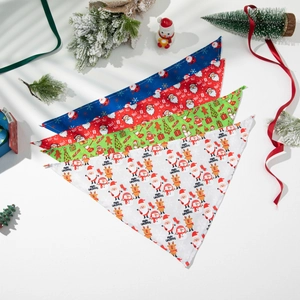Christmas Pet Bandana Santa Claus Print Triangle Scarf Polyester Soft Holiday Party Accessory For Cats Dogs