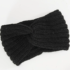 Fascia invernale in maglia nera con nodo incrociato elastico per sport e calore