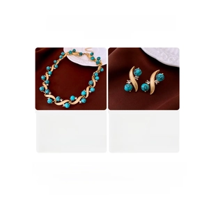 Detailed size and weight specs for vintage turquoise and crystal necklace set