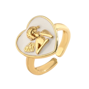 Anello regolabile dorato a cuore con smalto bianco e rilievo di angelo Cupido