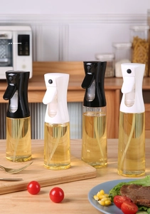Press-type oil spray bottles in 200ml and 300ml sizes for kitchen cooking and air frying