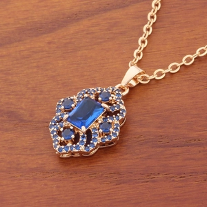 Luxury Blue Zirconia Copper Rhombus Pendant Necklace For Women Vintage Hollow Floral Gold Plated Choker Party Jewelry Gift