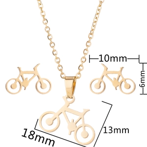 Set gioielli bici in acciaio dorato con collana e orecchini incluse le dimensioni