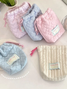 Set di sacchetti in cotone con motivo a cuore per fotocamere portatili e gadget