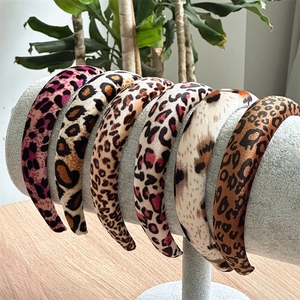 Vintage Leopard Print Thickened Velvet Sponge Padded Headband For Women Wide Hair Band Handmade Fashion Hair Accessories