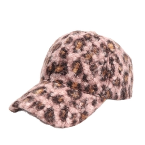Pink leopard print faux fur baseball cap for women with thick plush thermal texture