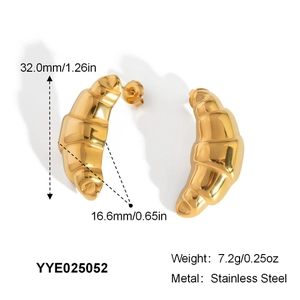 Detail showing dimensions of golden croissant hoop earrings in stainless steel