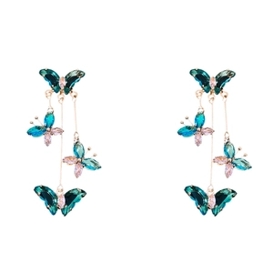 Boucles d'oreilles papillon à pampilles avec cristaux verts et roses sur chaînes dorées