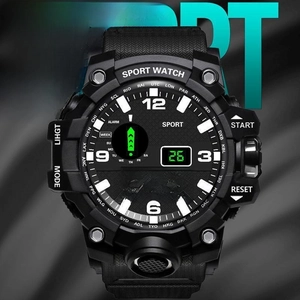 Gros plan d'une montre de sport à double affichage montrant les fonctions numériques