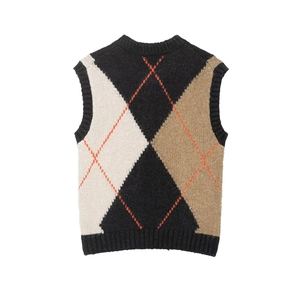 Classic V-neck argyle knit vest featuring black, beige, and brown diamond patterns