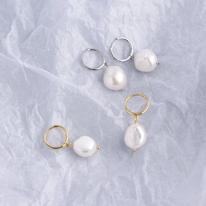 Eleganti orecchini in argento S925 con perle d'acqua dolce barocche in oro e argento