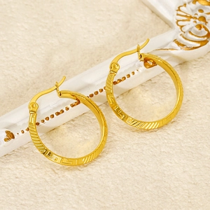 Minimalist 18K gold plated stainless steel hoop earrings with geometric pattern