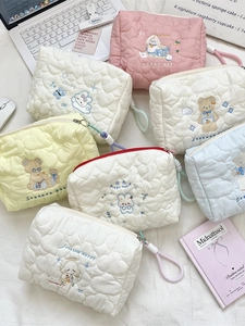 Quilted Makeup Bag Heart Pattern Cartoon Animal Embroidery Zipper Cosmetic Organizer Portable Travel Pouch For Women
