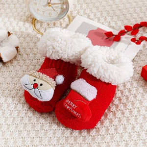 Gemütliche rote Weihnachts-Babysocken mit warmem Futter und 3D-Weihnachtsmann-Dekor