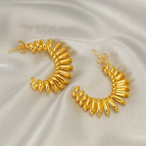 Orecchini A Forma Di C A Molla Spirale Placcati Oro 18K Acciaio Inossidabile Design Geometrico Cavo Gioielli Di Moda Per Donne