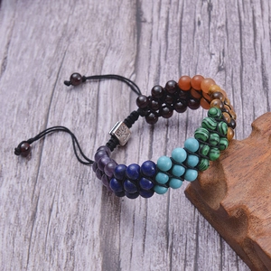 6mm buntes Naturstein-Armband mit Lebensbaum-Anhänger und Kordelgeflecht