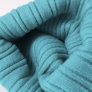 Thick lake blue double-layered knitted beanie for men and women with ribbed texture