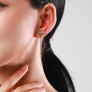 Boucles d'oreilles pendantes en argent S925 avec lettrage HAPPY et pampilles à franges