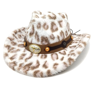 Chapeau de cow-boy léopard en fausse fourrure avec boucle de taureau et rivets