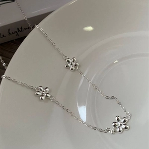 925 Sterling Silver Daisy Flower Necklace For Women Sweet INS Style Tiny Floral Pendant Clavicle Chain Jewelry Elegant Gift