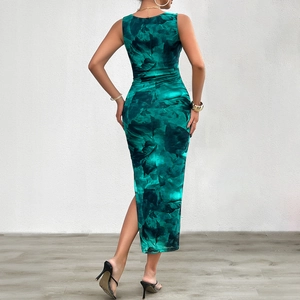 Robe moulante sans manches en tulle vert à fleurs avec fente haute dans le dos