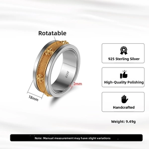 Detail of S925 sterling silver spinning ring featuring golden sunflower relief and dimensions