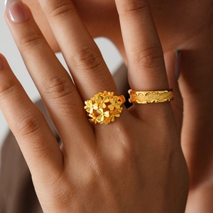 Flower Cluster Open Ring Copper 24K Gold Plated Adjustable Geometric Retro Style Jewelry For Women Elegant Hand Accessory