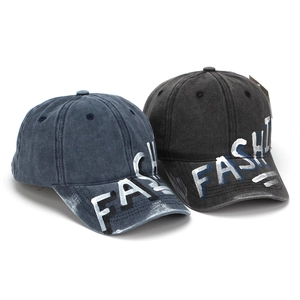 Set di berretti da baseball in cotone lavato blu e nero con stampa graffiti fashion