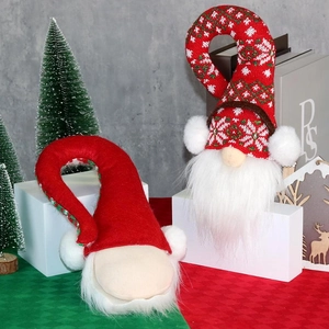 Lot de nains de Noël en peluche avec chapeaux rouges tricotés et décors de fêtes