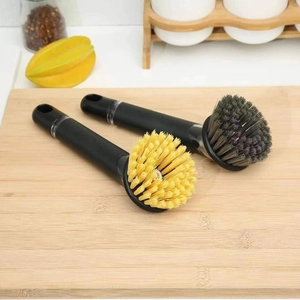 Brosse de cuisine à long manche avec distributeur de savon et poils durables