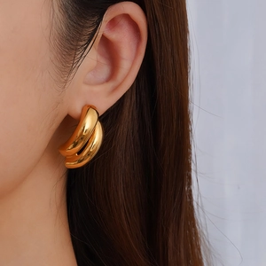 Polished 18k gold plated chunky triple hoop earrings for women in a stylish modern design