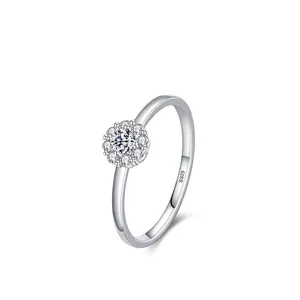 925 Sterling Silver Flower Cluster Ring For Women Elegant Zirconia Micro Pave Sparkly Finger Ring Fashion Jewelry Gift For Party