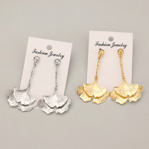 Vintage ginkgo leaf dangle earrings in gold and silver textured metal finishes