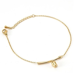 Close-up of 18K gold plated tulip pendant with delicate chain and lobster clasp closure