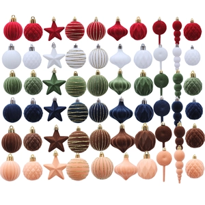Beflockte Weihnachtsbaumschmuck Gemischte Formen Sterne Kugeln Herz Für Feiertagsdekoration Beflockte Kunststoffschmuck Für Festliche Partydekor