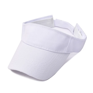 Vue détaillée de la visière blanche montrant la texture en sergé et la sangle réglable
