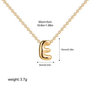 Polished gold bubble letter E pendant necklace showing 50cm chain length and weight