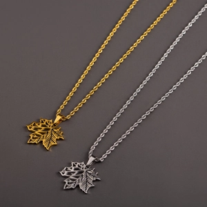 Collares con colgante de hoja de arce de acero inoxidable en oro y plata con cadena de cuerda