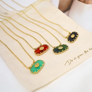 Colliers rétro en acier inoxydable plaqué or 18K avec pendentifs ovales de couleurs